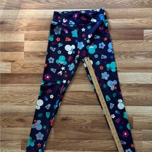 LuLaRoe Blue and Green Leggings with Playful Heart Pattern